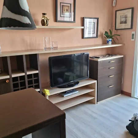 Orlando 85, Very Good Location شقة *