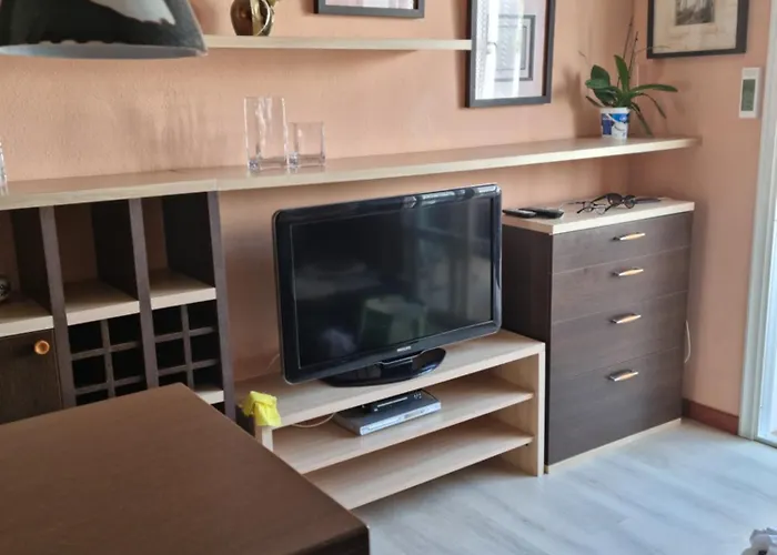 Orlando 85, Very Good Location شقة *